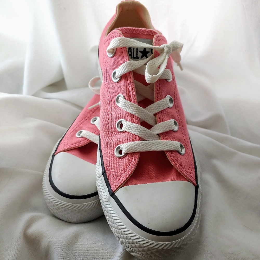 Converse All Star pink low top sneakers